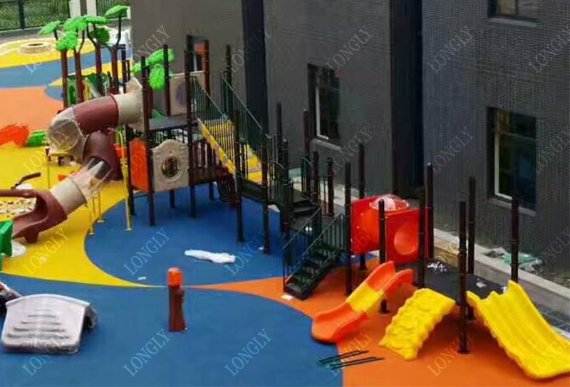 高品質の子供用プラスチック製滑り台、屋外遊園地、遊園地設備、 - Kids Education Park のレビューと価格