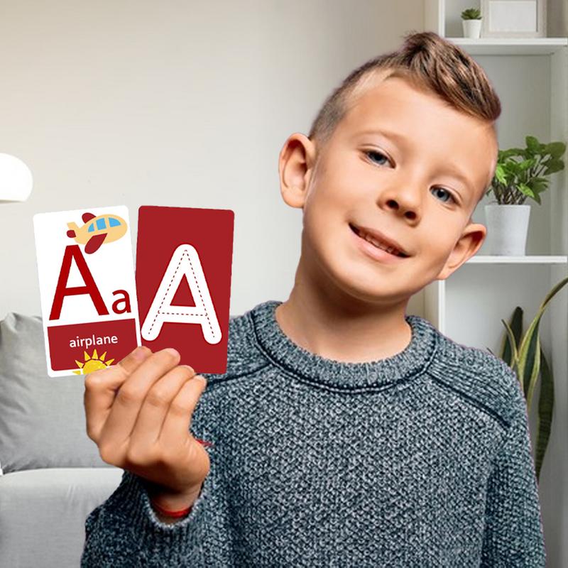 アルファベットフラッシュカード 両面数学 & フォニックス  - Phonics Card Game のレビューと価格